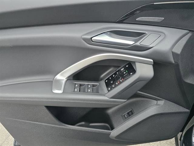 Used 2025 Audi Q5 Premium Plus image 27