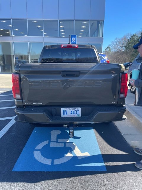 Used 2024 Chevrolet Colorado LT w/ LT Convenience Package III image 7