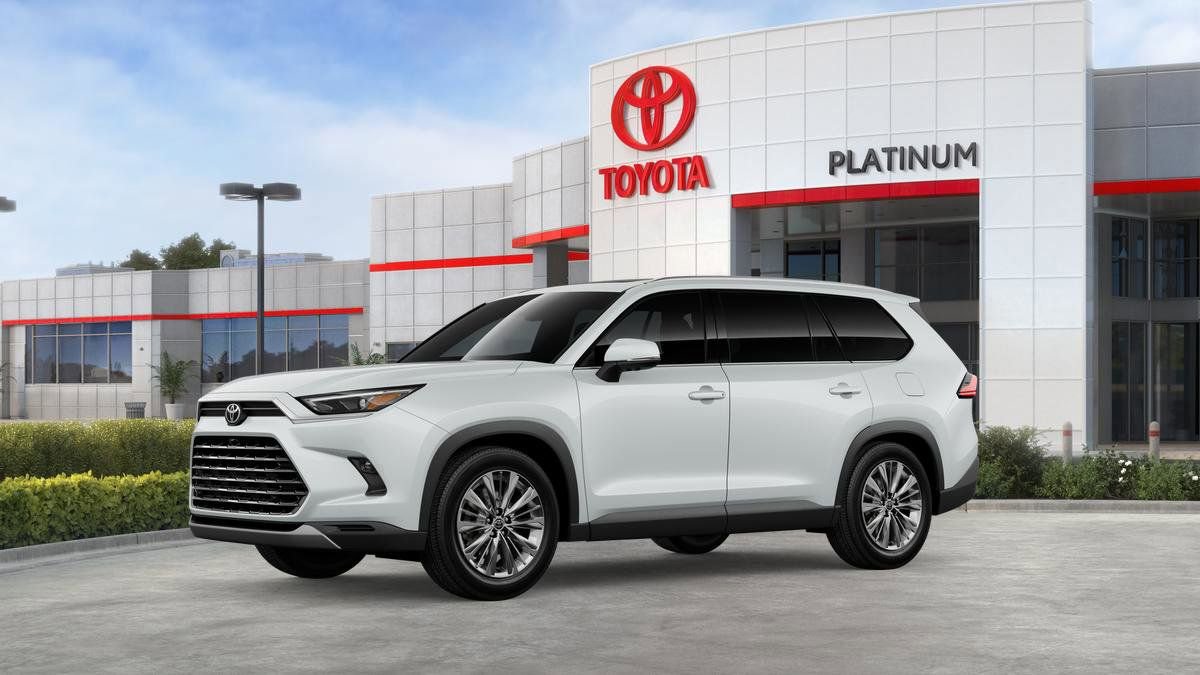 New 2026 Toyota Grand Highlander Platinum image 2
