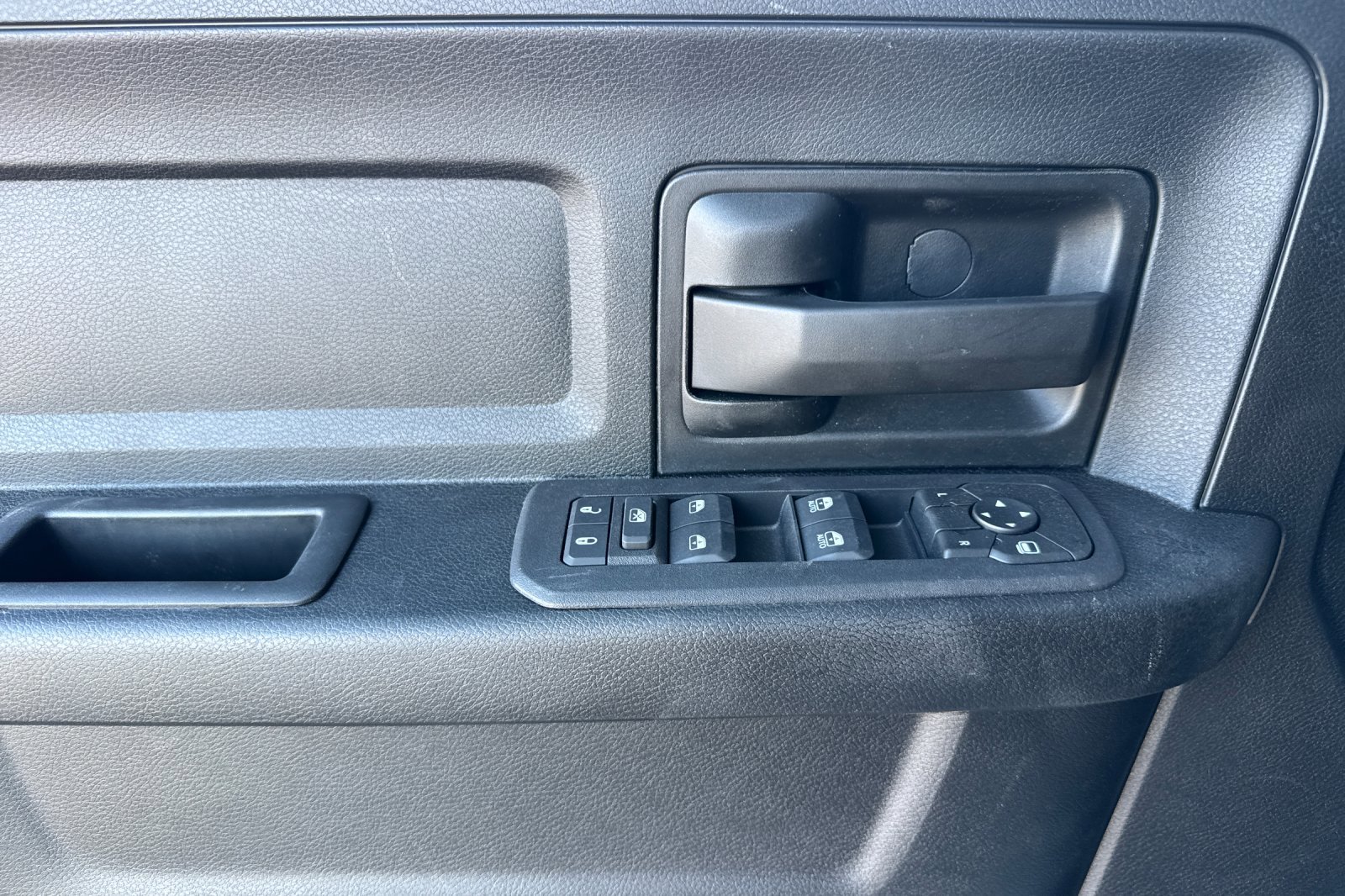 New 2026 RAM 3500 Tradesman image 10