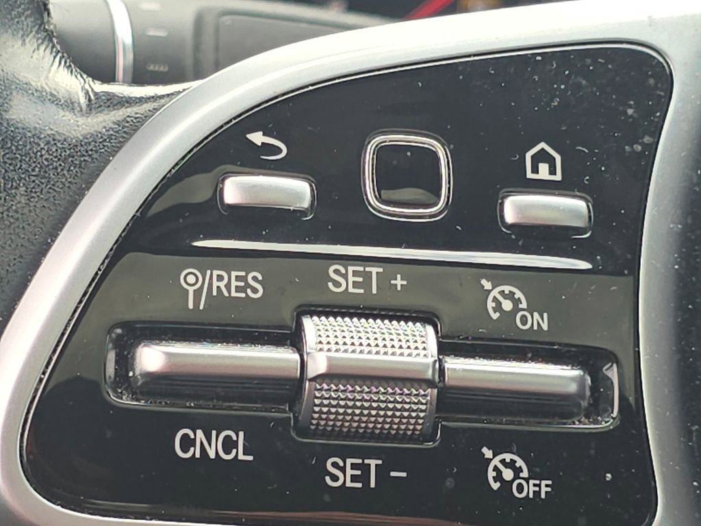 Certified 2020 Mercedes-Benz E 350 4MATIC Sedan image 34