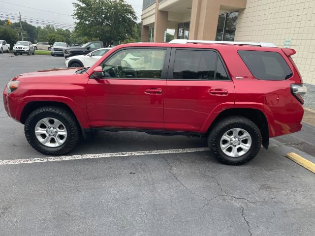 Used 2016 Toyota 4Runner SR5 AWD/4WD image 6