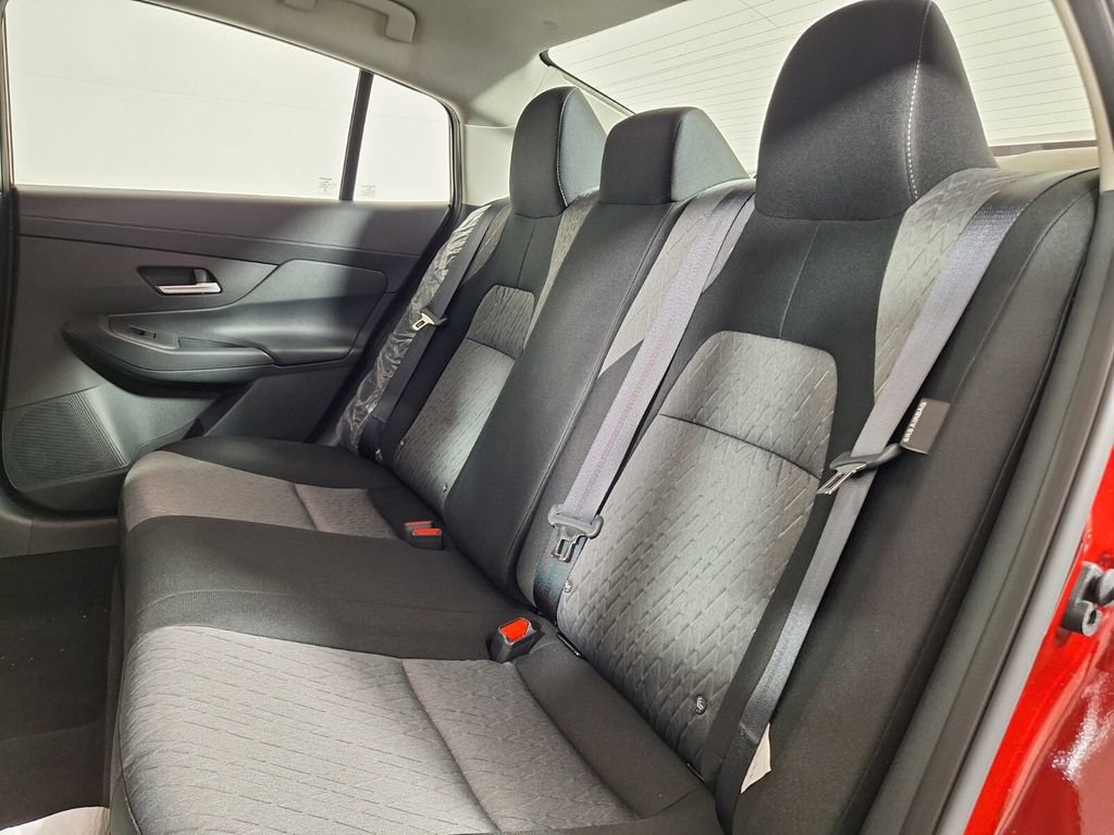Used 2026 Nissan Sentra SV w/ SV Convenience Package FWD image 22