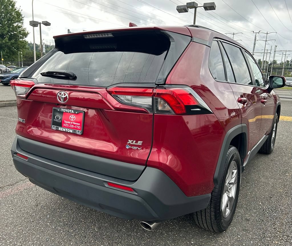 Certified 2025 Toyota RAV4 XLE w/ Convenience Package AWD/4WD image 5