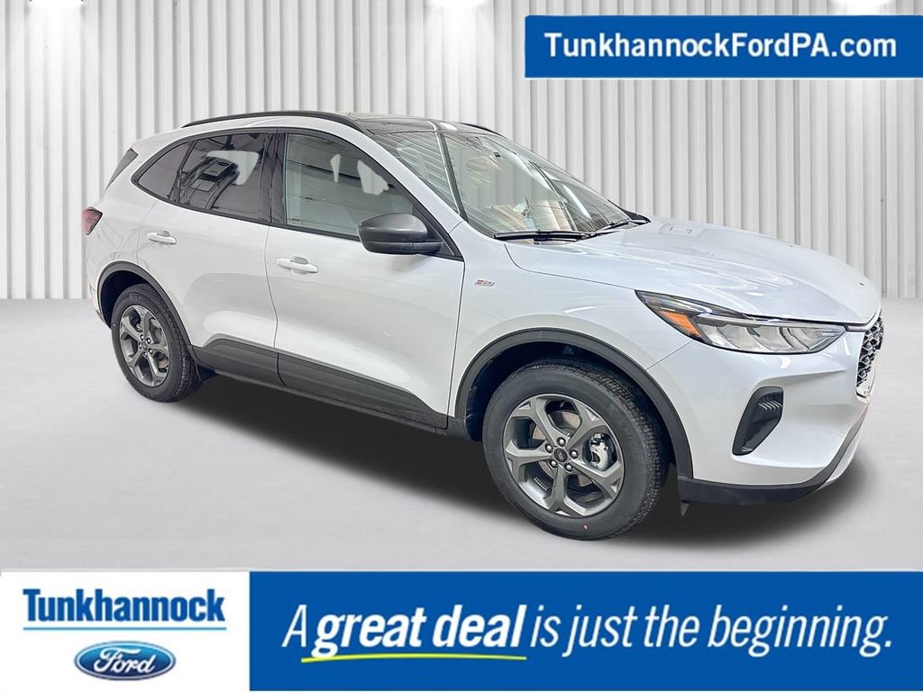 New 2026 Ford Escape ST-Line w/ Cold Weather Package AWD/4WD image 1