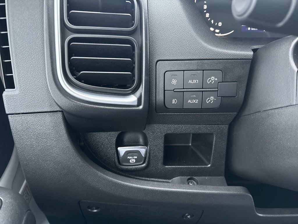 New 2026 RAM ProMaster 2500 w/ Quick Order Package 22G SLT image 31