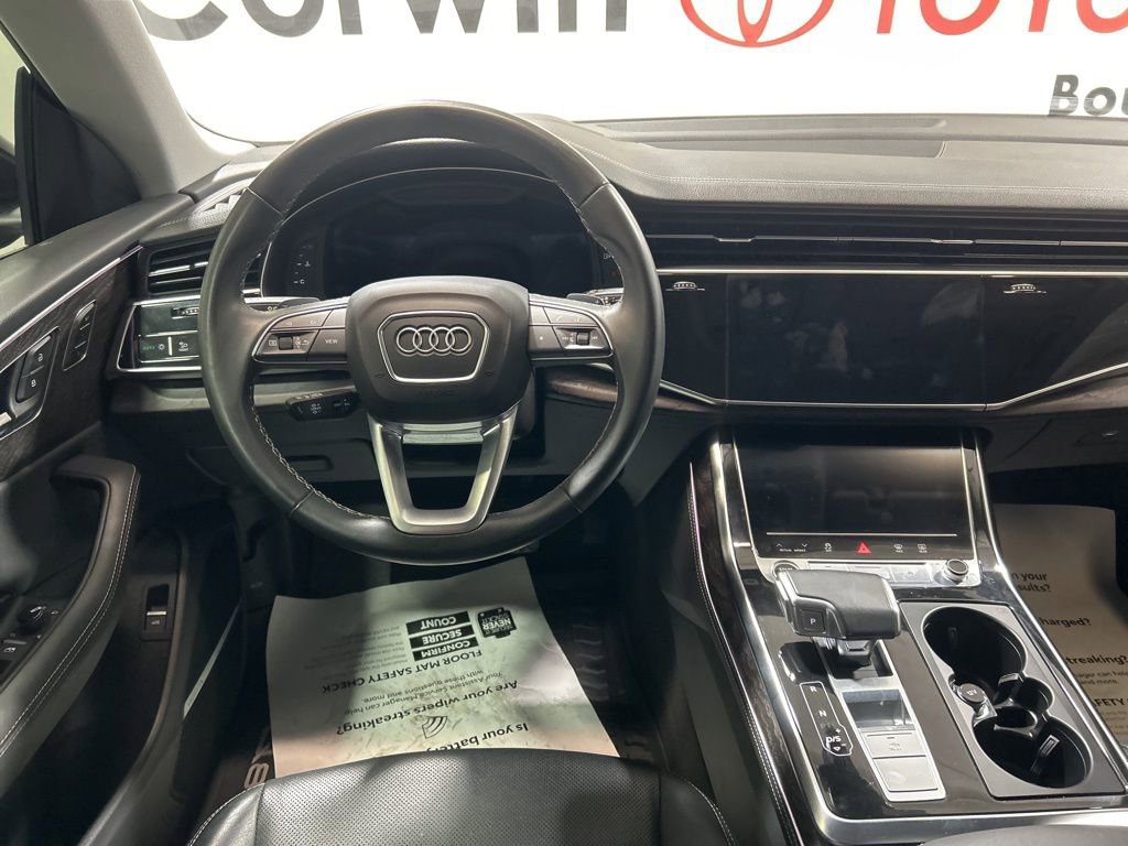 Used 2023 Audi Q8 Prestige w/ Prestige Package image 21