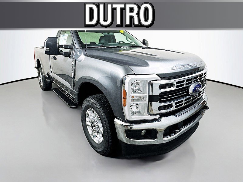 New 2026 Ford F350 XLT w/ FX4 Off-Road Package