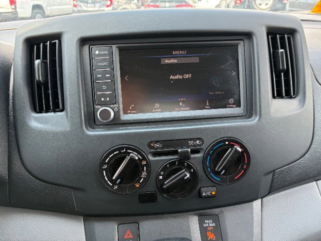 Used 2021 Nissan NV200 S image 19