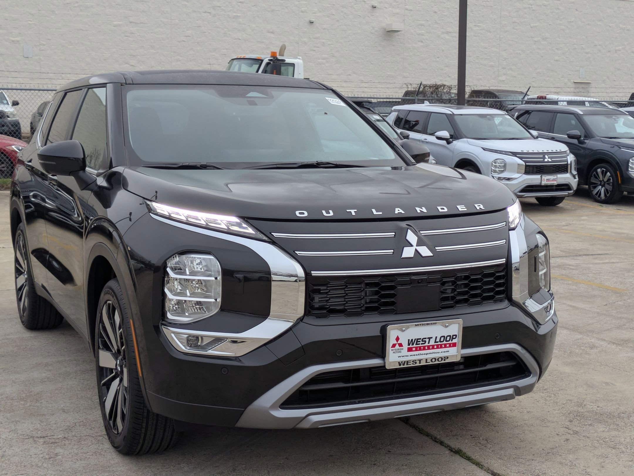 New 2026 Mitsubishi Outlander SE AWD/4WD image 7