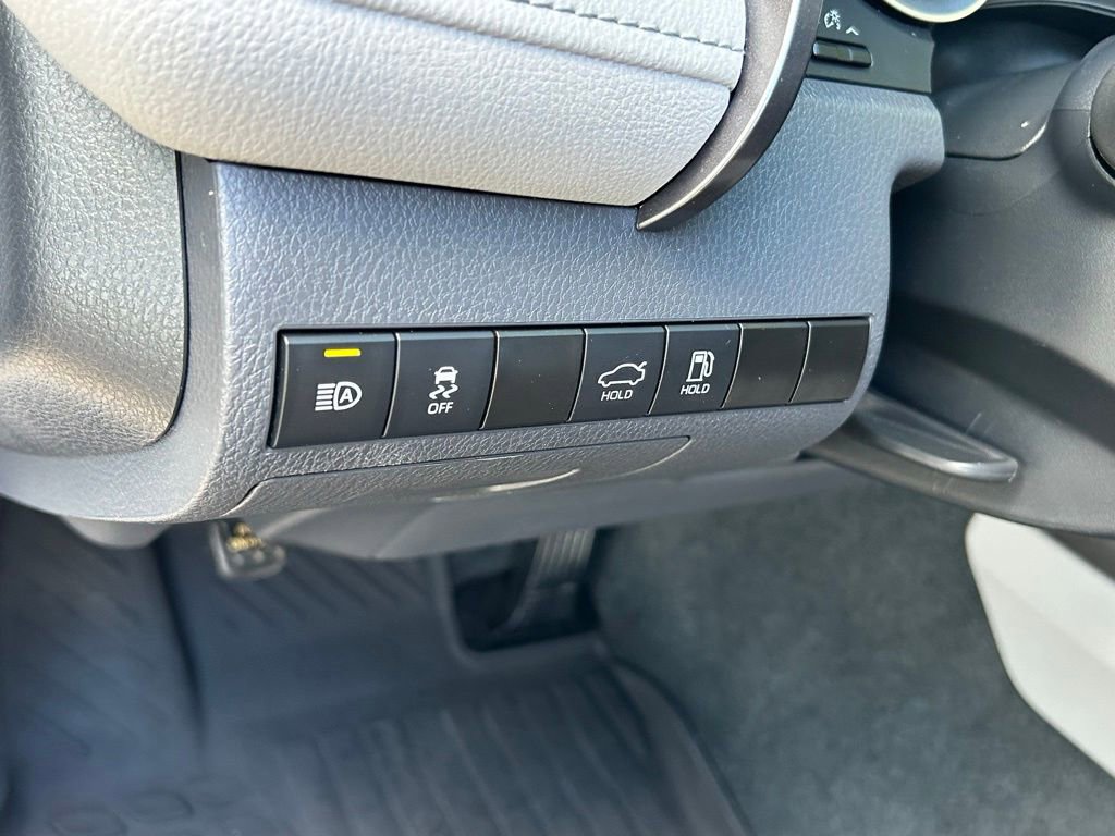 Used 2023 Toyota Camry LE image 43