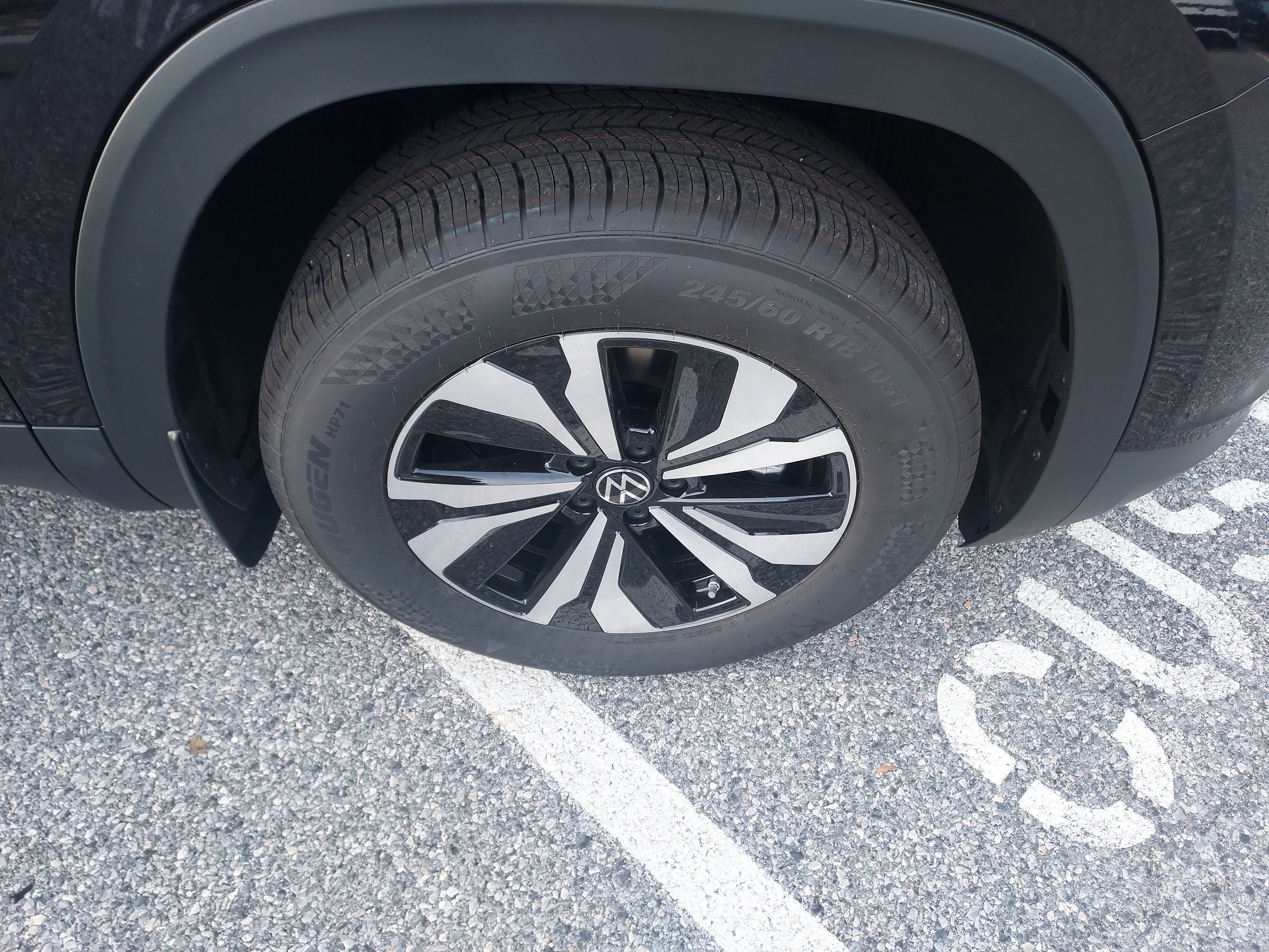 New 2026 Volkswagen Atlas SE image 12