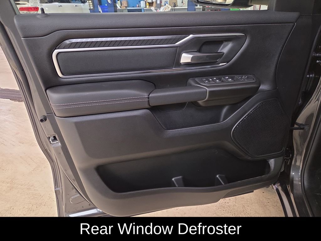 New 2026 RAM 1500 4x4 Crew Cab image 11