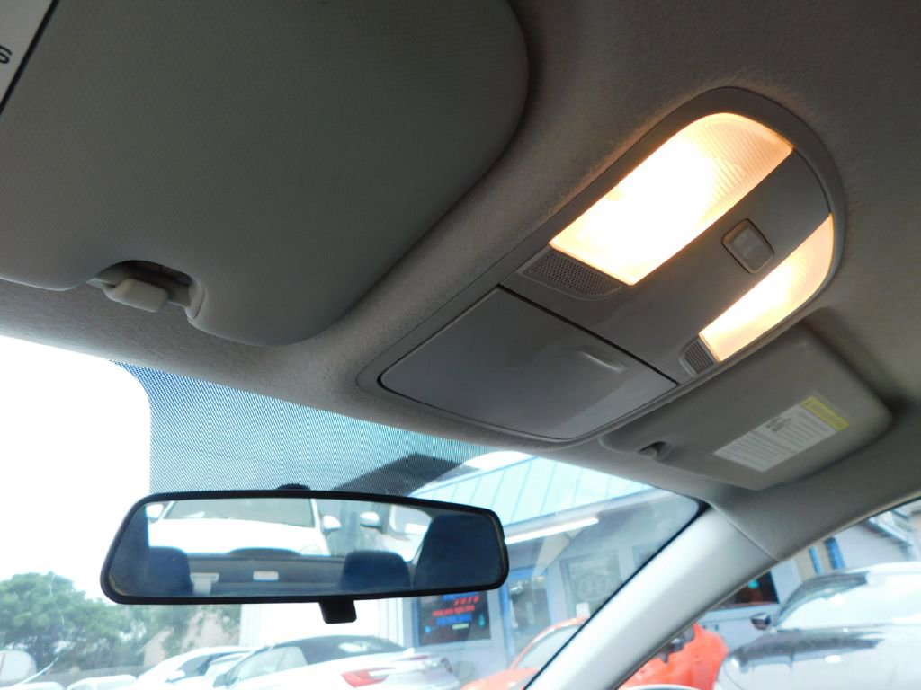 Used 2022 Kia Rio LX image 34