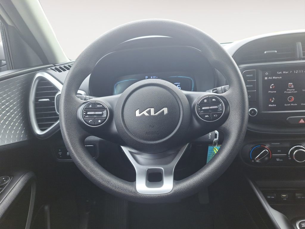 Used 2024 Kia Soul LX w/ Option Group 015 image 12