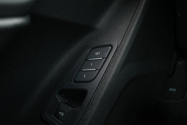 Used 2024 Audi Q3 2.0T Premium image 22