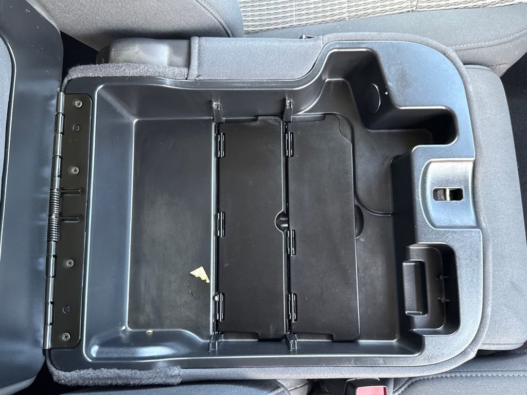 Used 2011 RAM 1500 Classic SLT image 13