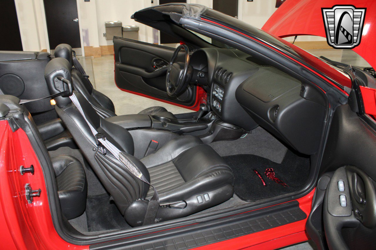 Used 2002 Pontiac Firebird Trans Am image 7