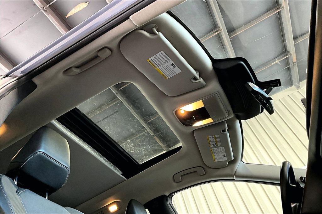 Used 2022 INFINITI QX60 Sensory image 14