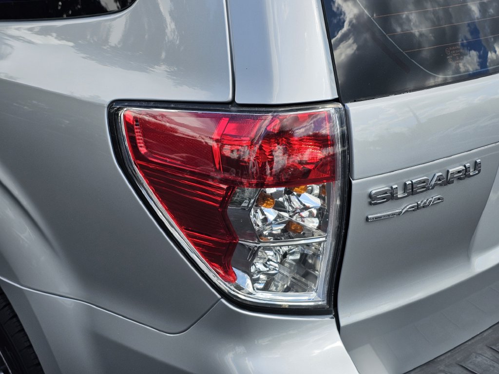 Used 2011 Subaru Forester 2.5X AWD/4WD image 7