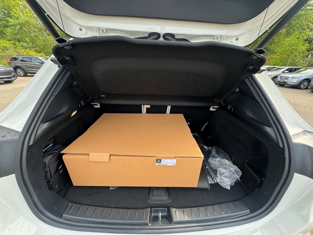 New 2026 Mercedes-Benz GLA 250 4MATIC image 18