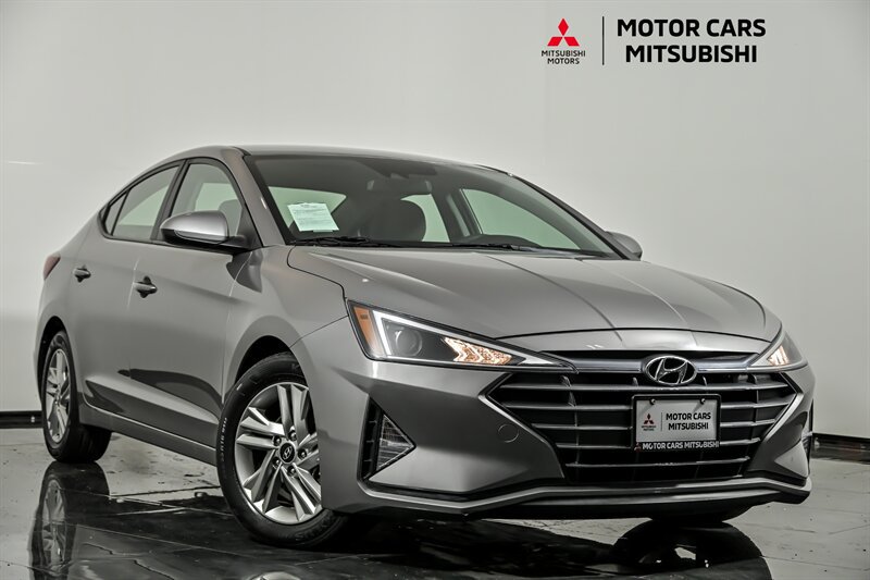 Used 2020 Hyundai Elantra SEL w/ Cargo Package (C1) FWD image 1