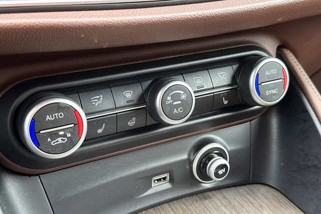 Used 2019 Alfa Romeo Stelvio Ti image 28