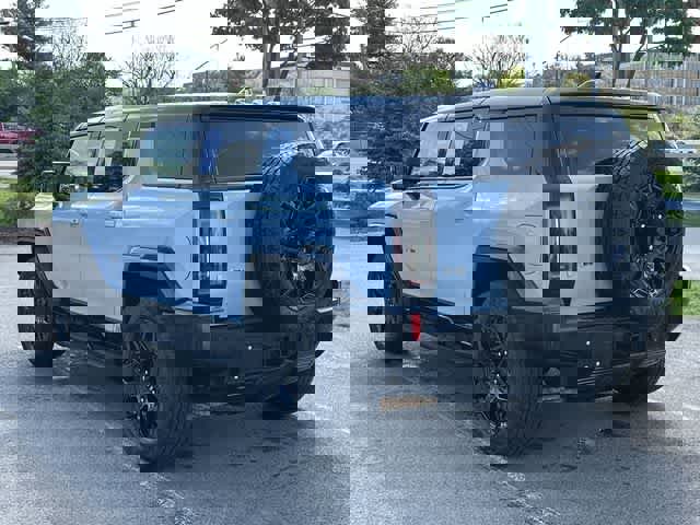 Used 2024 GMC Hummer EV 2X AWD/4WD image 23
