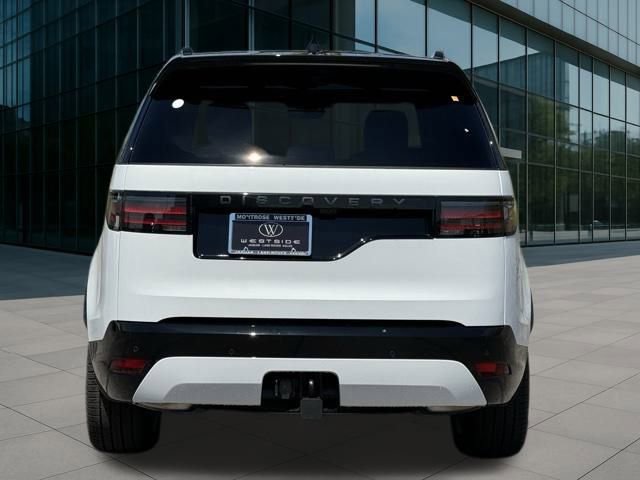 New 2024 Land Rover Discovery Dynamic SE image 4