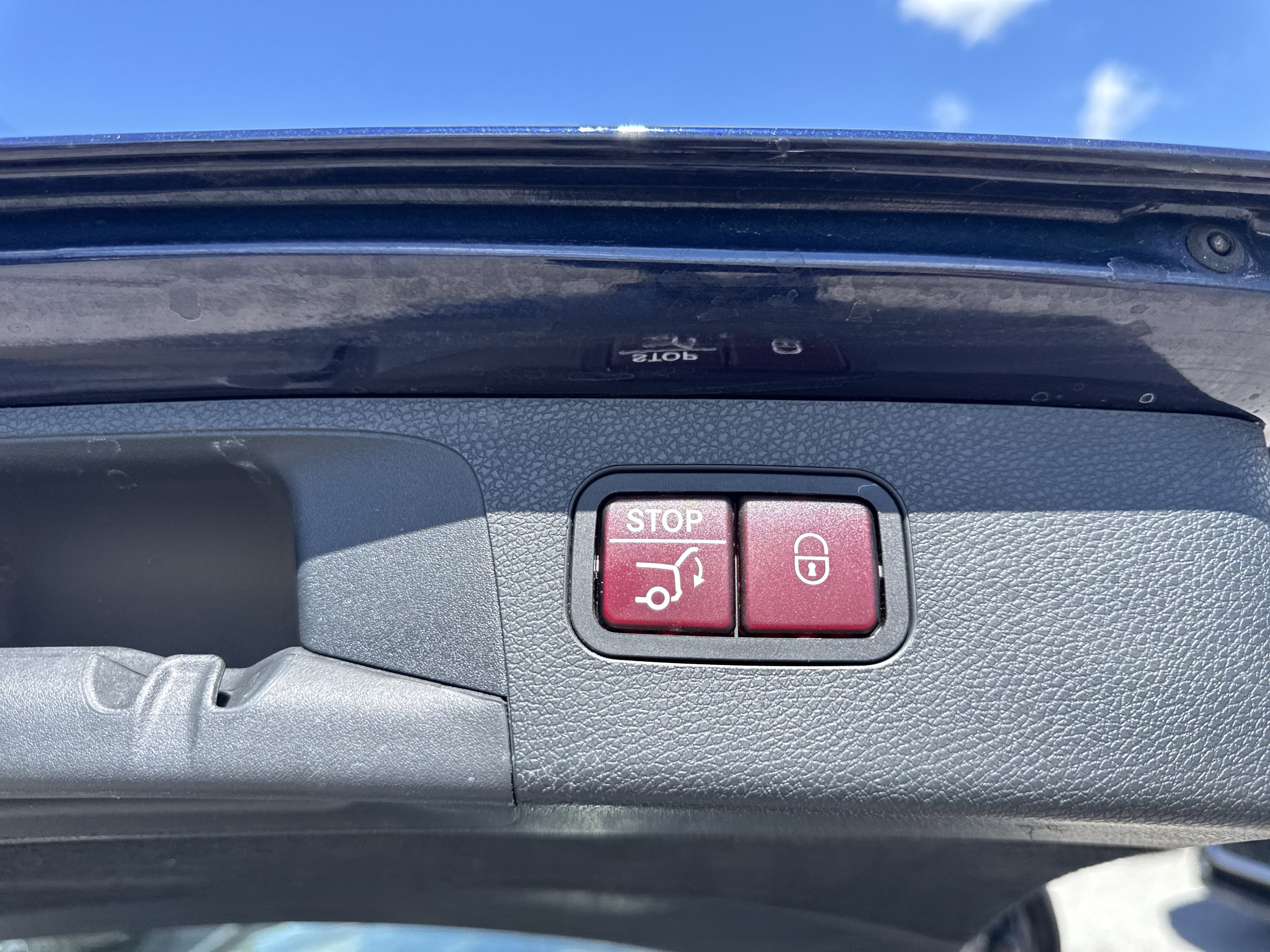 Used 2019 Mercedes-Benz E 450 4MATIC Wagon image 31