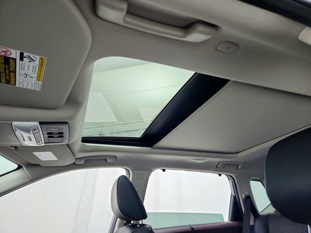 Used 2022 Nissan Rogue SL w/ SL Premium Package image 18