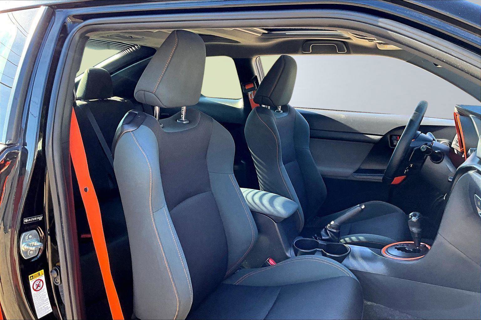 Used 2015 Scion tC image 7