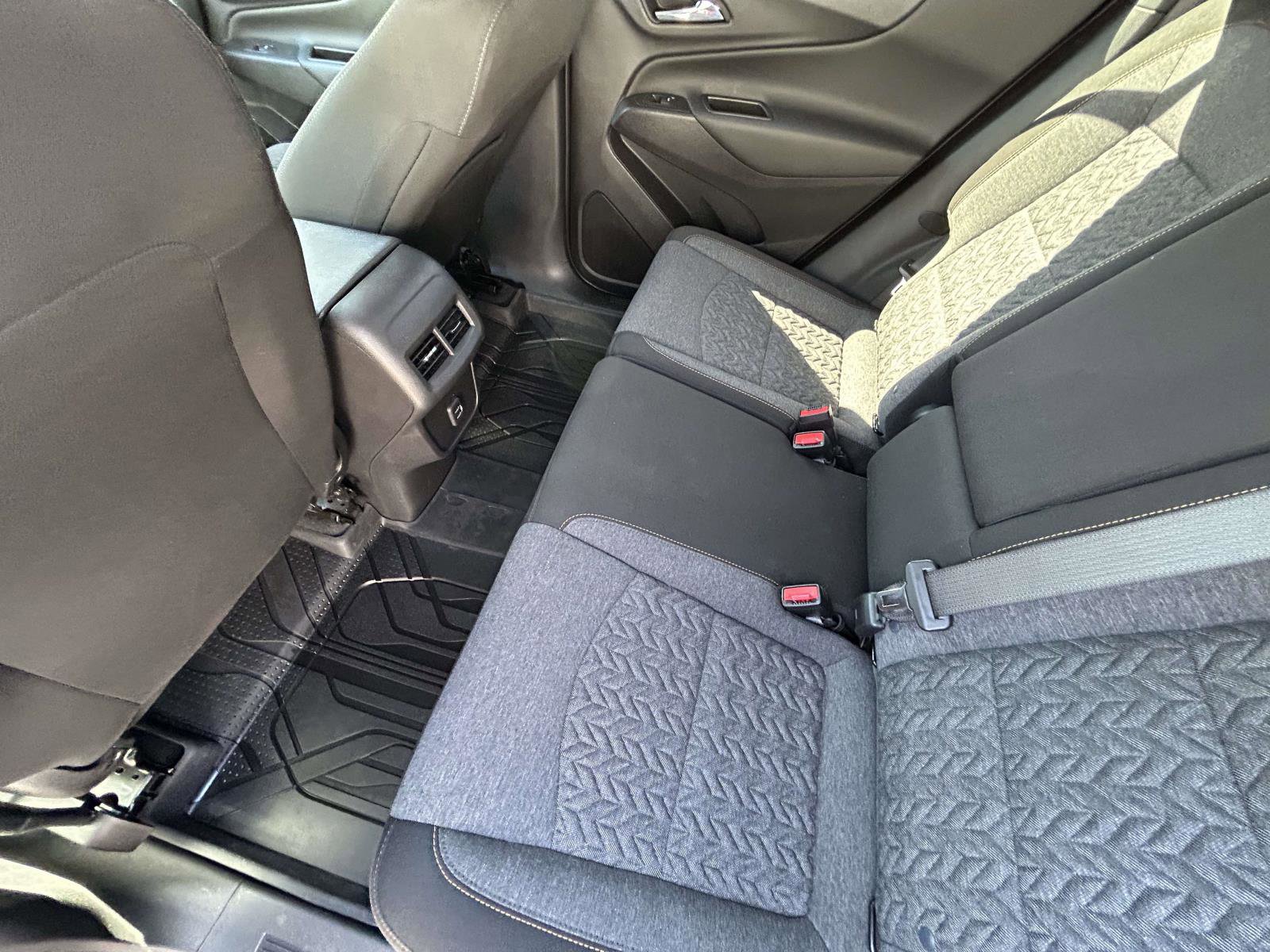 Used 2024 Chevrolet Equinox LT w/ LPO, Floor Liner Package FWD image 11
