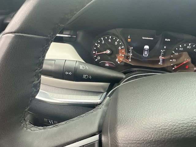 Used 2023 Jeep Compass Limited AWD/4WD image 35