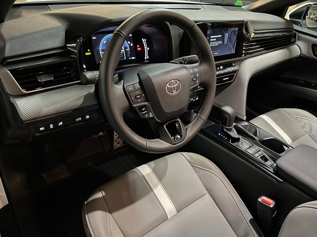 New 2026 Toyota Camry SE image 10