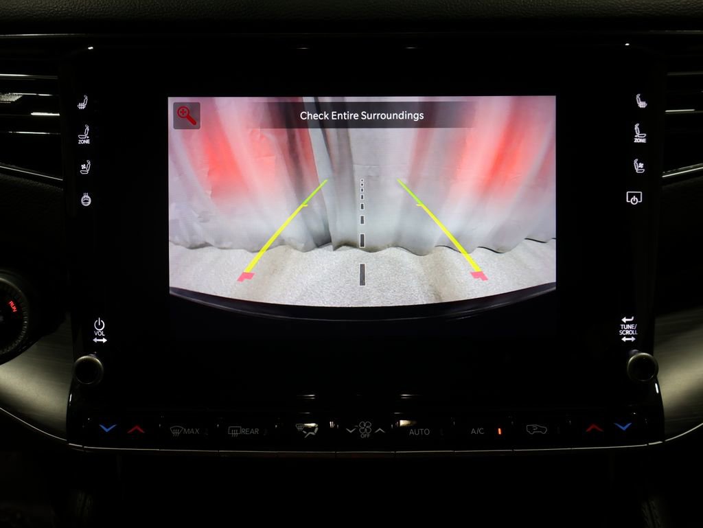 Used 2024 Jeep Wagoneer L Series III w/ Flexible Seating Group image 29