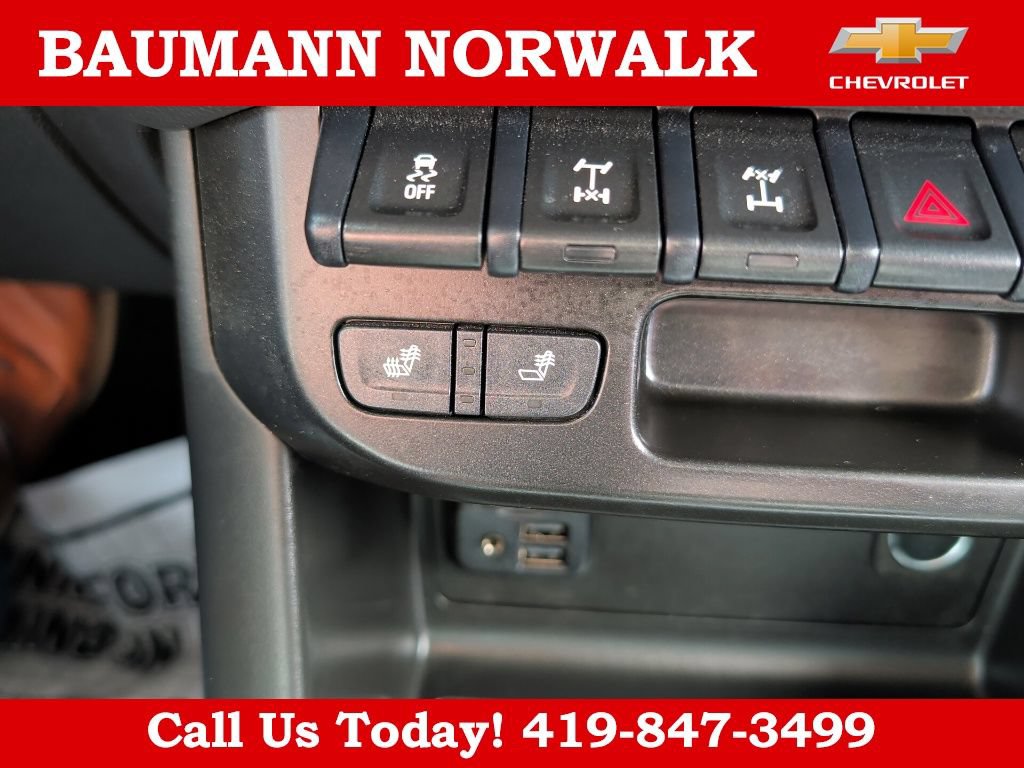 Used 2021 Chevrolet Colorado ZR2 w/ Colorado ZR2 Bison Edition AWD/4WD image 40