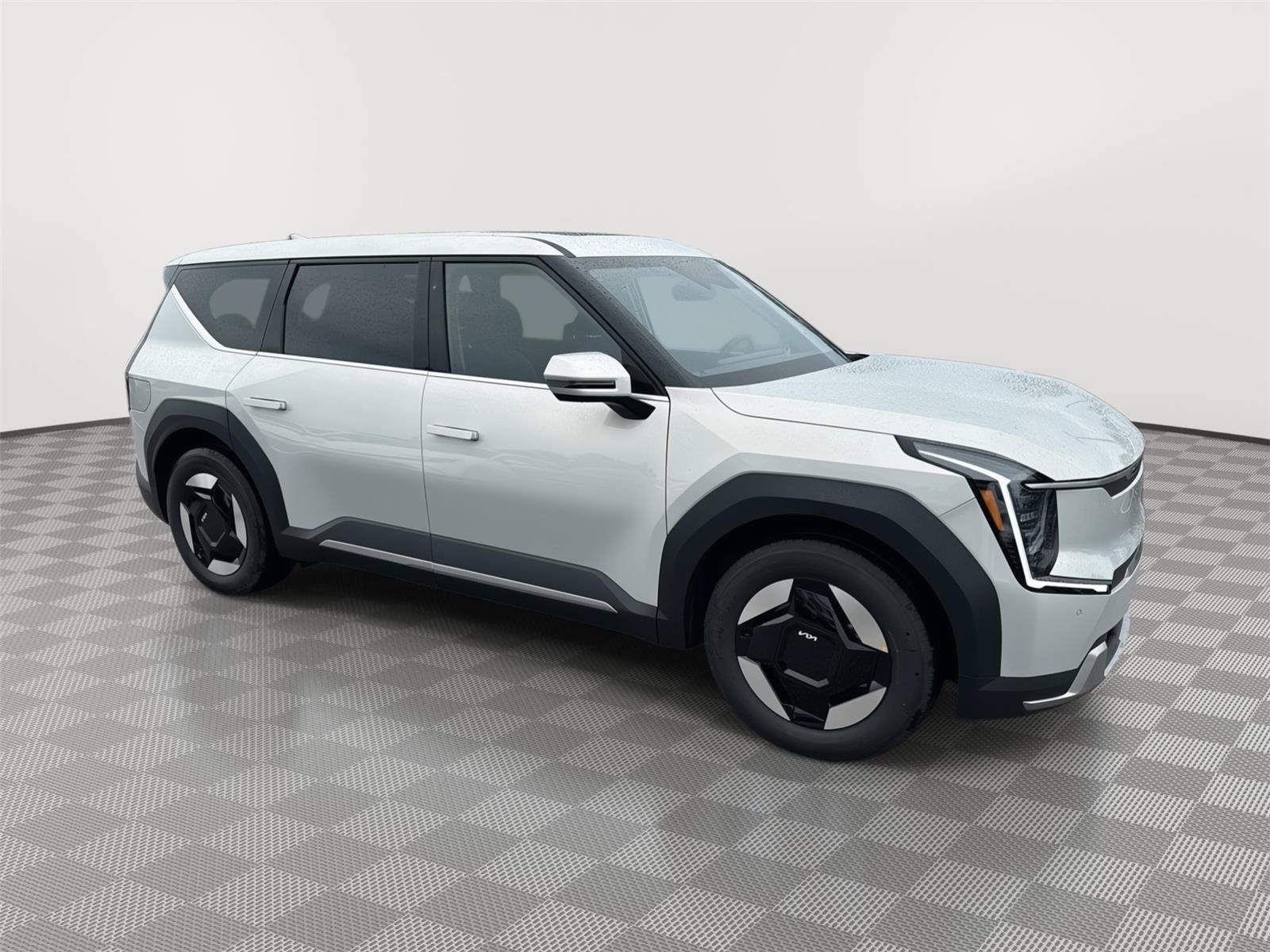 New 2026 Kia EV9 Light RWD image 3