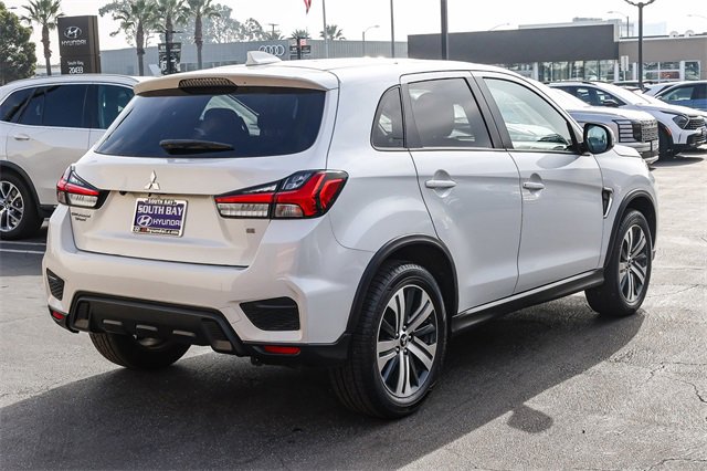 Used 2021 Mitsubishi Outlander Sport SE image 6