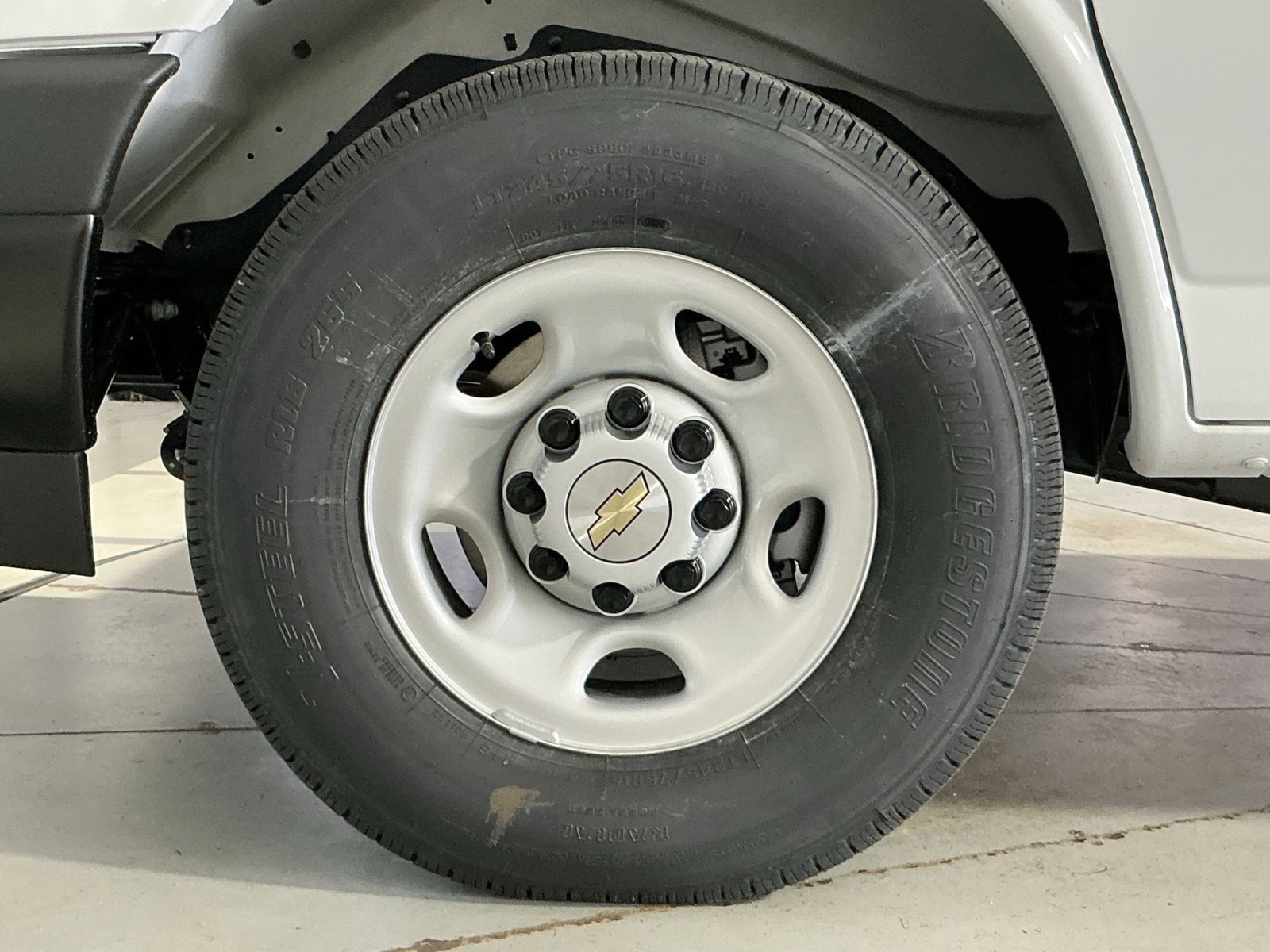 New 2026 Chevrolet Express 2500 RWD image 20