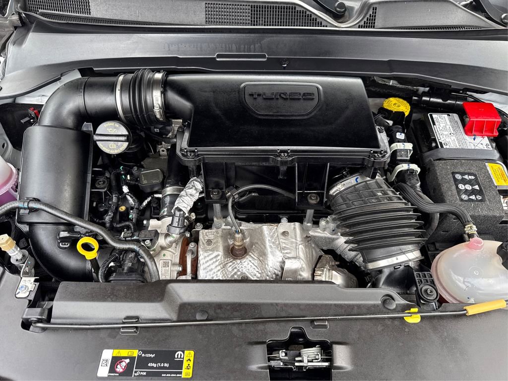 Used 2025 Jeep Compass Limited image 13