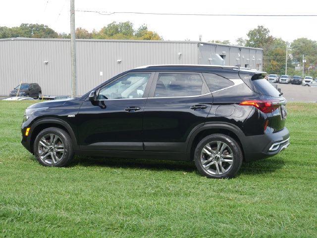 Used 2022 Kia Seltos S AWD/4WD image 9