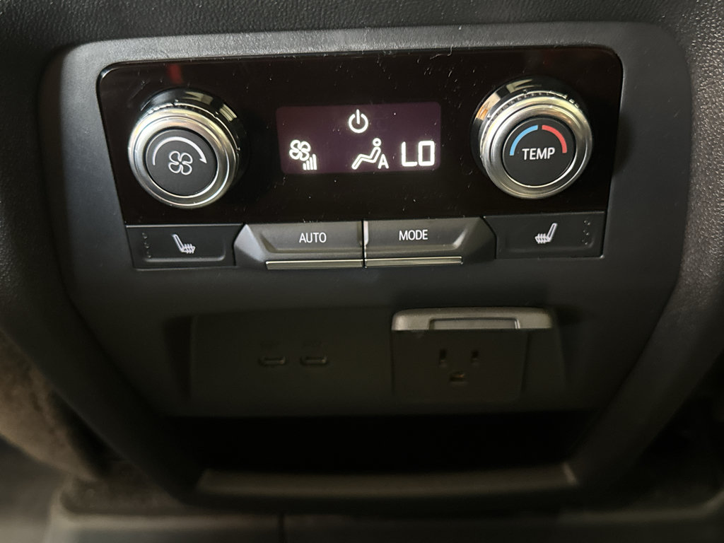 New 2026 GMC Acadia Elevation w/ Elevation Premium Package AWD/4WD image 13