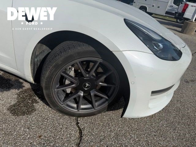 Used 2021 Tesla Model 3 Long Range AWD/4WD image 16
