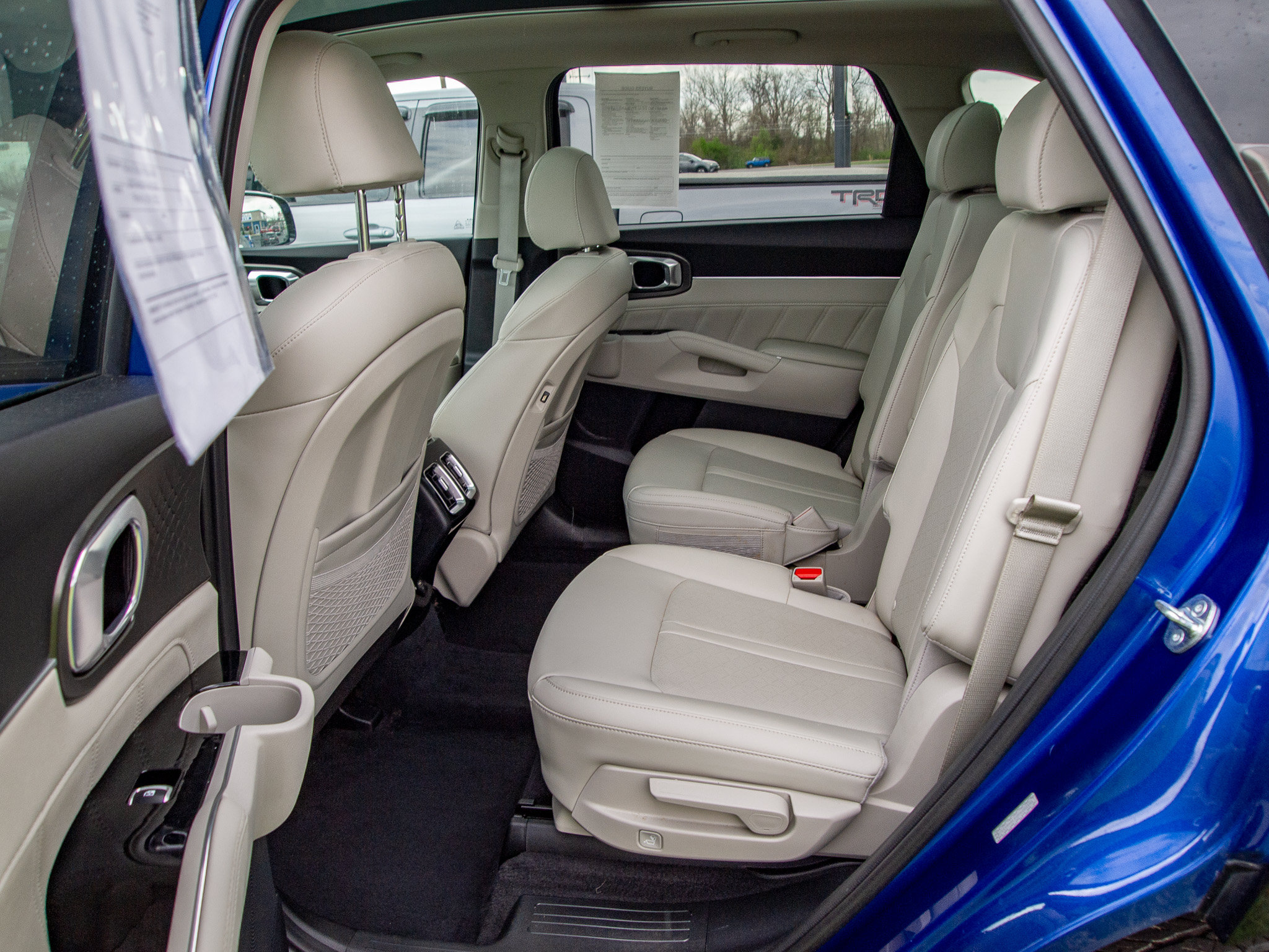 Used 2023 Kia Sorento SX AWD/4WD image 27