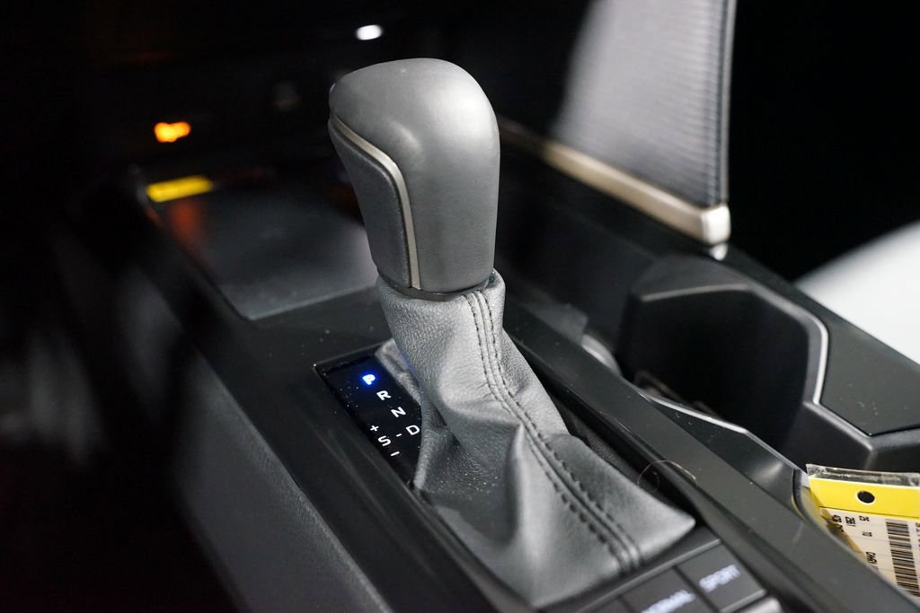 Used 2025 Toyota Camry SE image 22