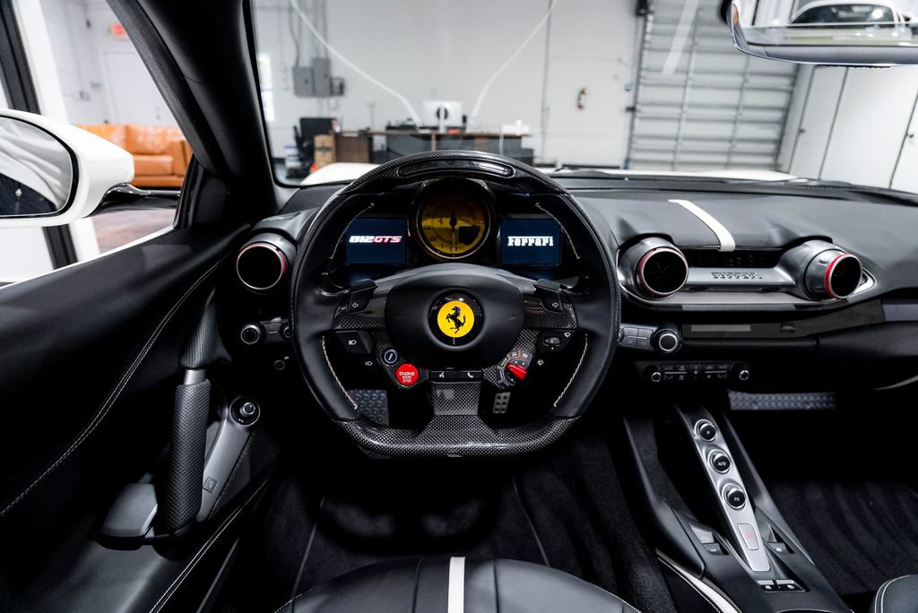 Used 2023 Ferrari 812 GTS RWD image 39