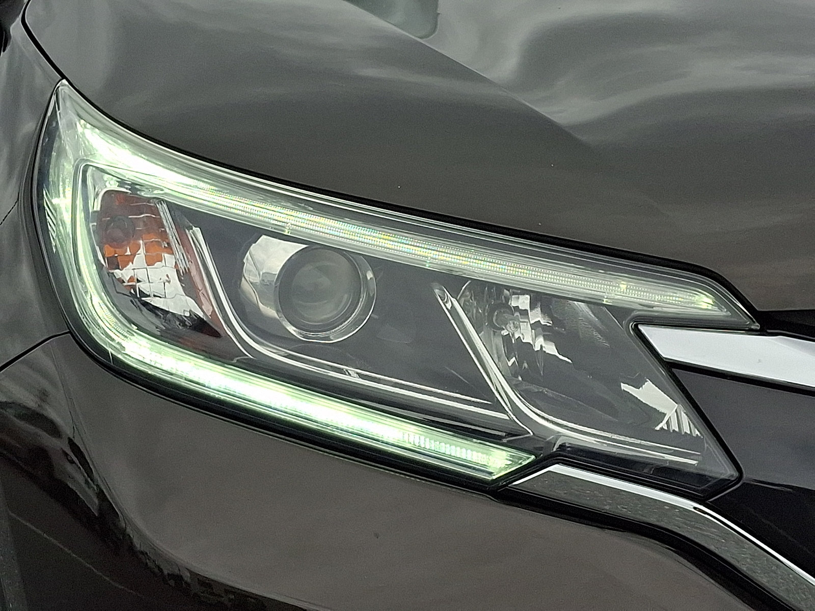 Used 2015 Honda CR-V Touring image 9