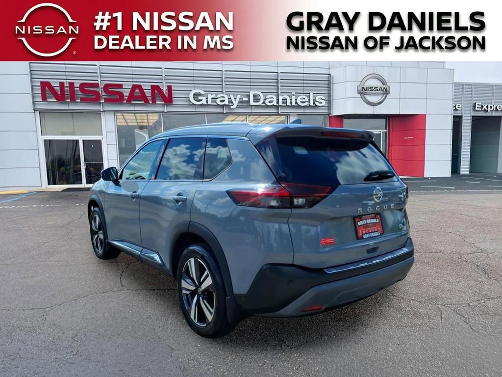 Used 2021 Nissan Rogue SL FWD image 5