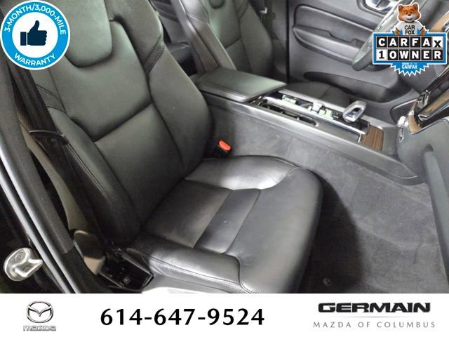 Used 2022 Volvo XC60 B5 Momentum AWD/4WD image 29